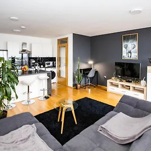 hermes-apartment.hotels-in-ljubljana.com/