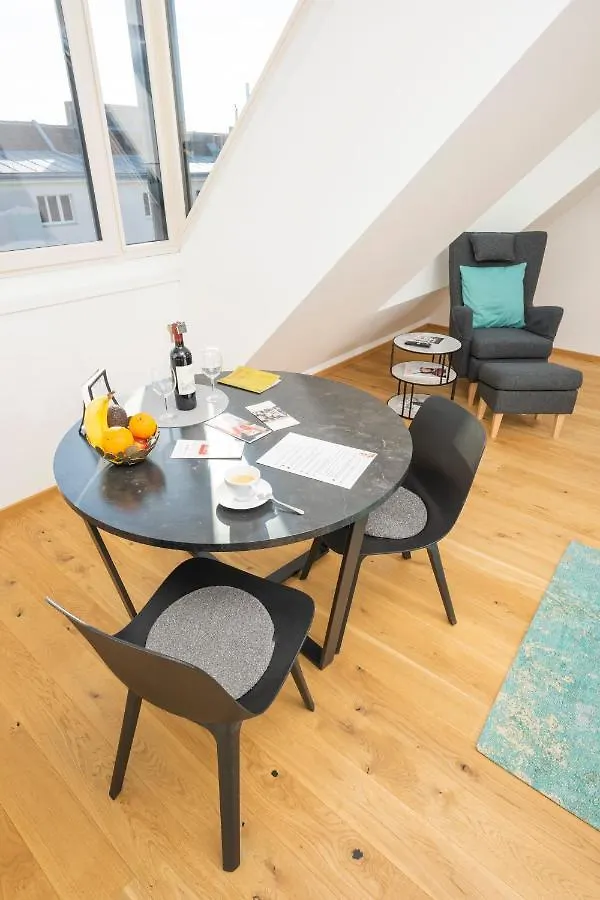 Rooftop Apartments Mit Grosser Terrasse Βιέννη 0*,