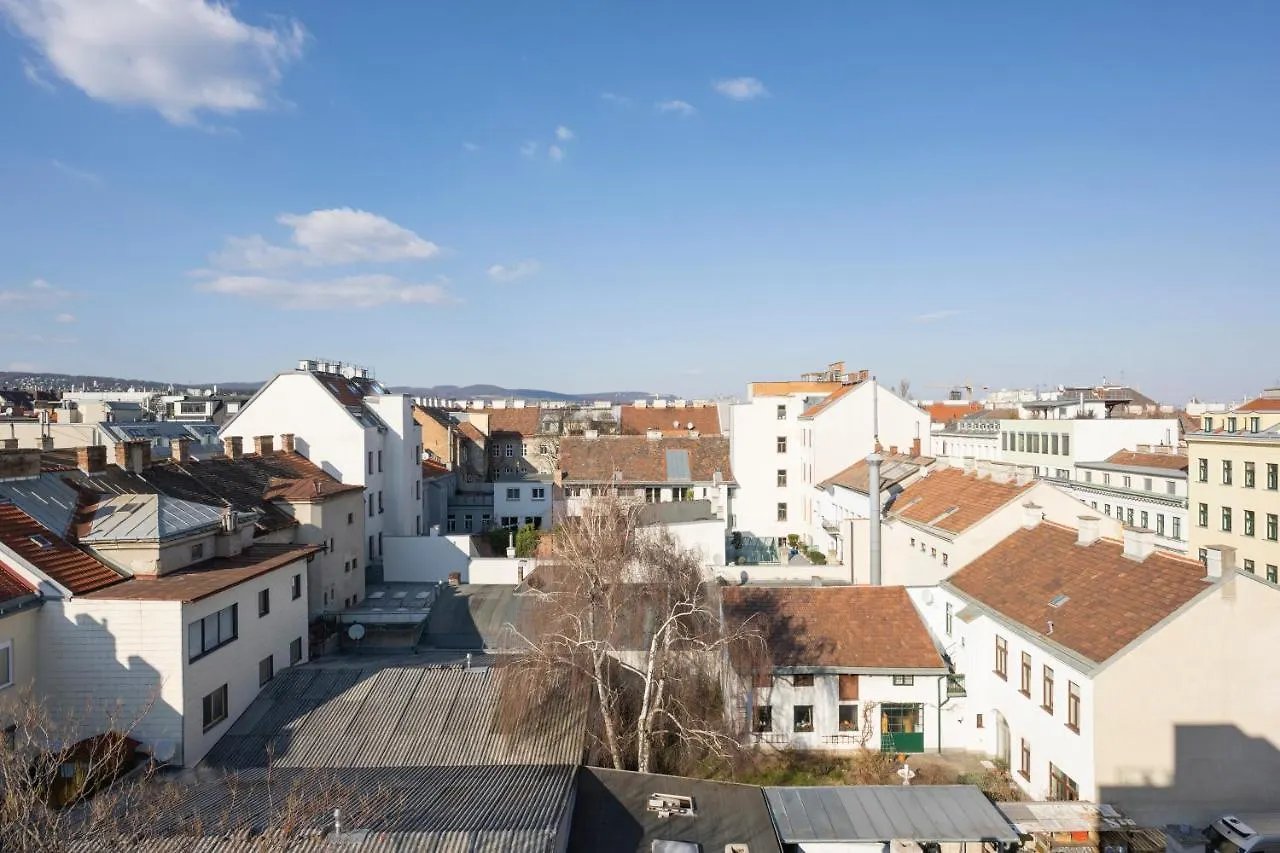 Rooftop Apartments mit großer Terrasse by ichbucheAT Wien